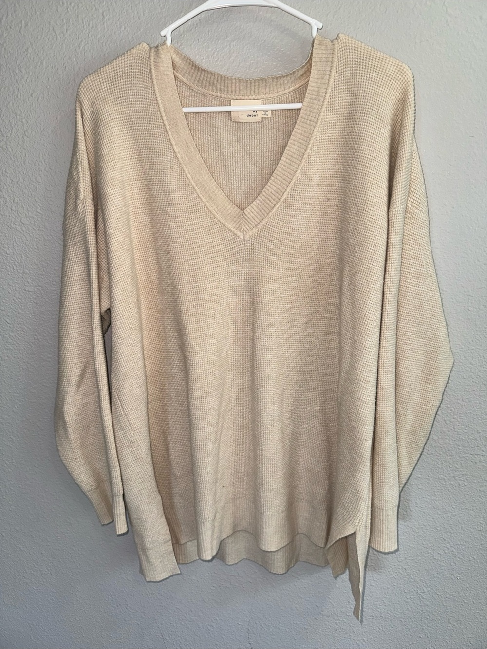 DREAMERS by Debut
BEIGE SUPER COZY SOFT WAFFLE KNIT V-Neck PULLOVER Sweater M/L